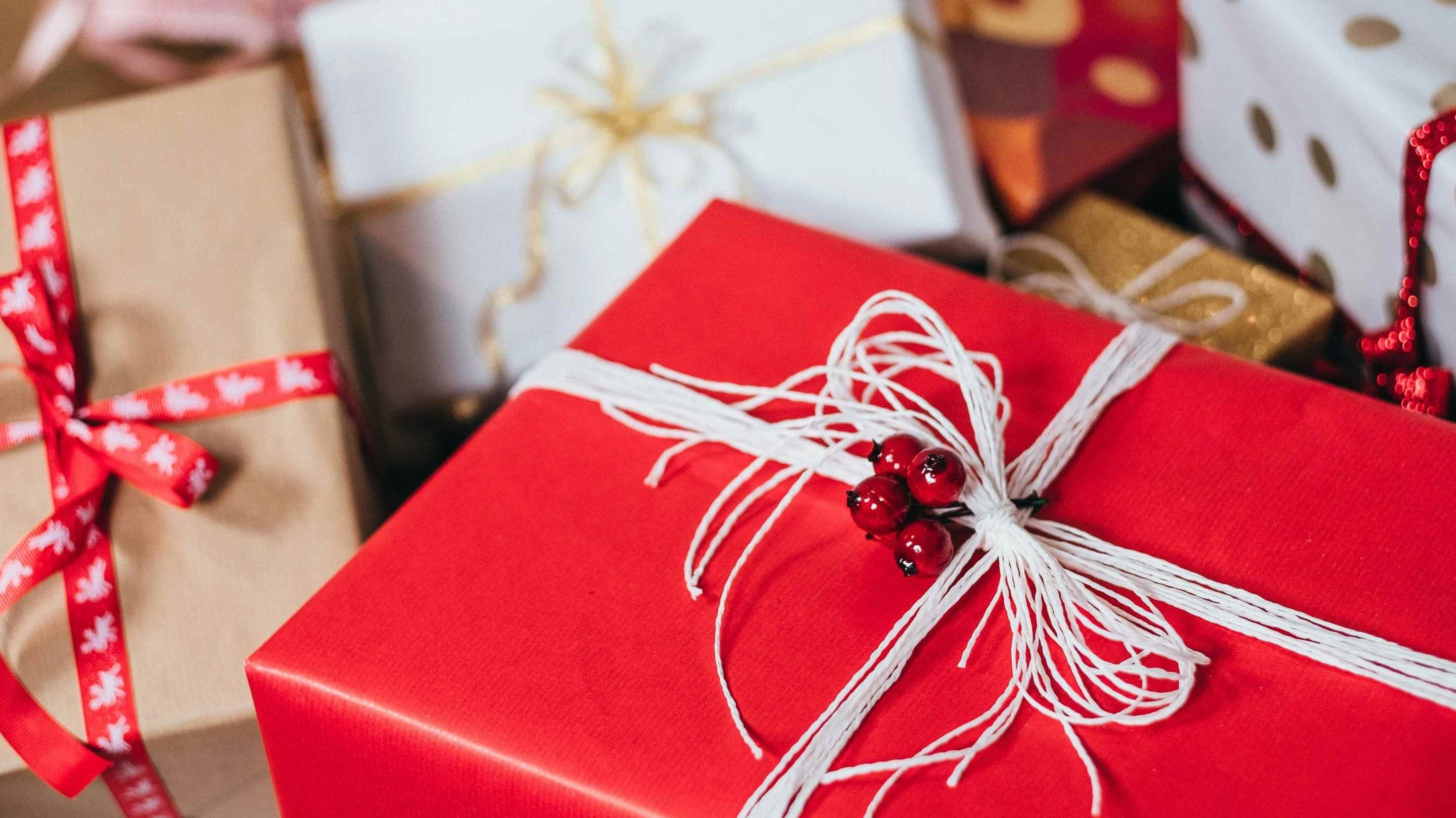 What Are the Best Red Wines for Gifts? featured image